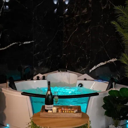 Sc Luxury Apartman Sassari
